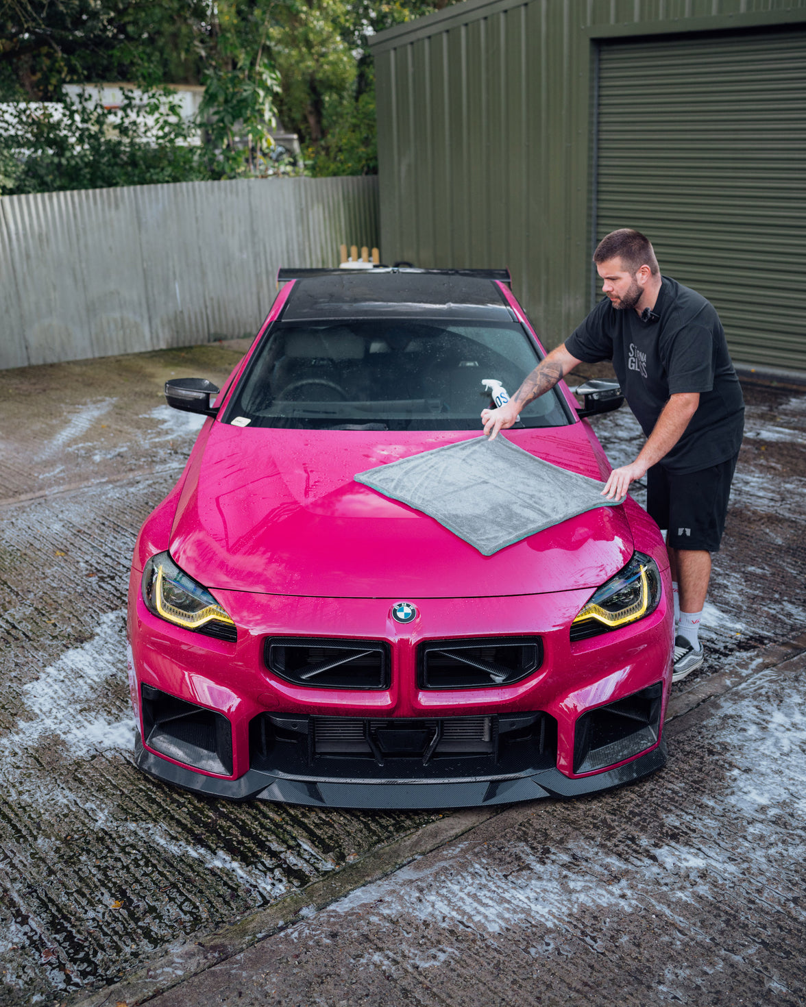 drying car bonnet with Torstig