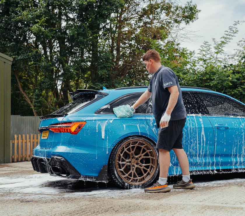 cleaning blue car