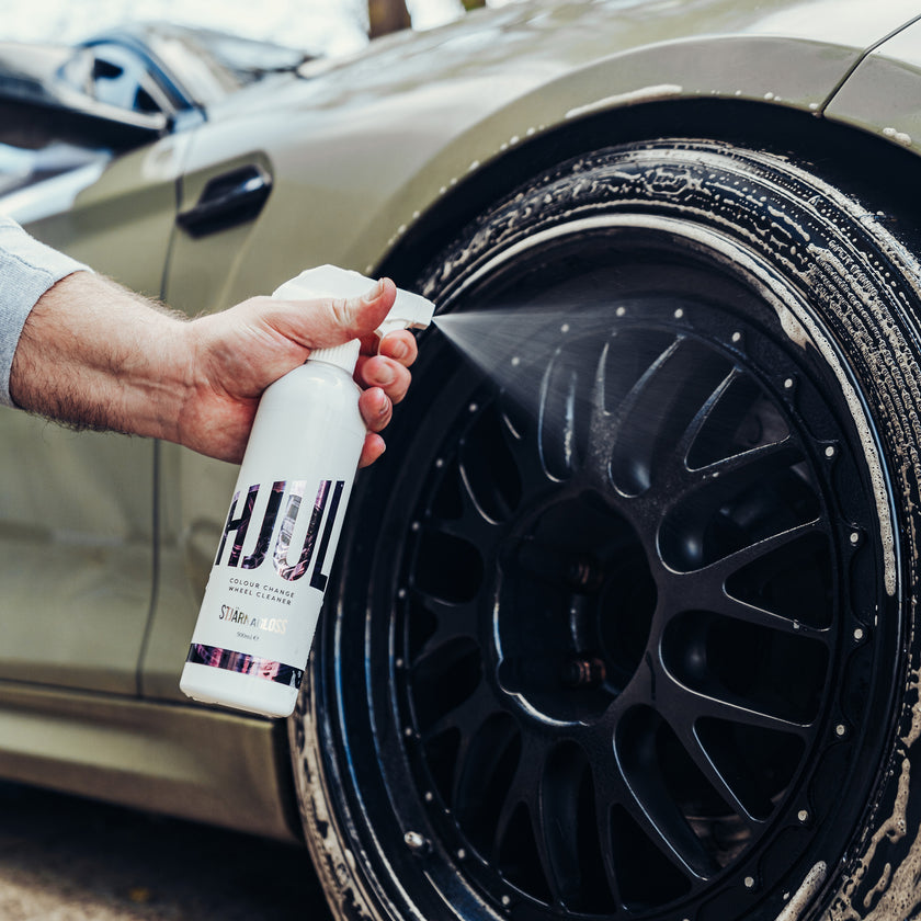 More Four Detailing Kit - Wheel Cleaner, Tyre/Trim Dressing, Glass Cleaner, Tar/Bug Remover