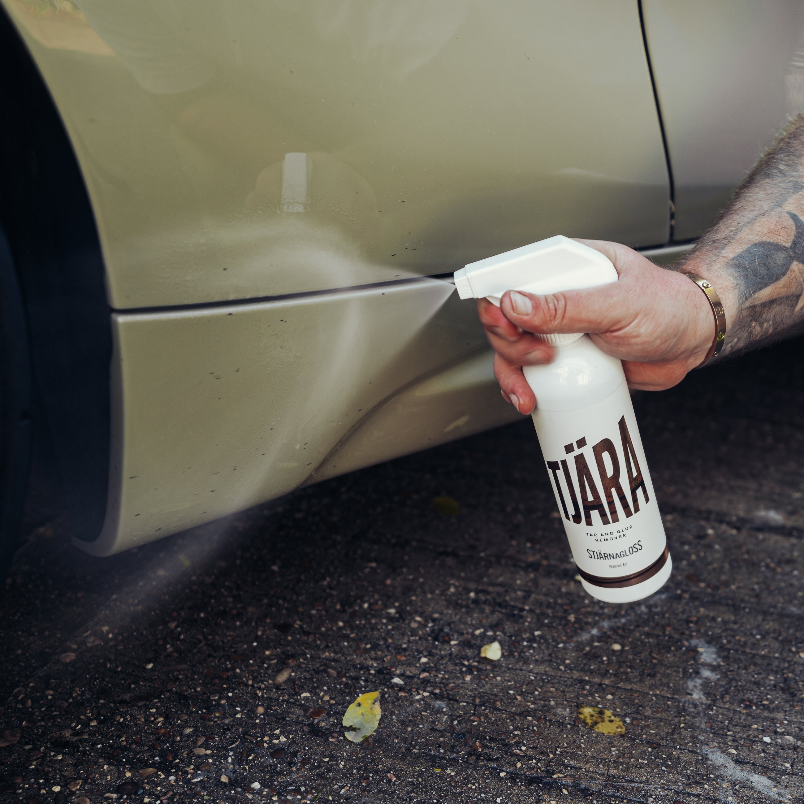 Tjara car cleaning product