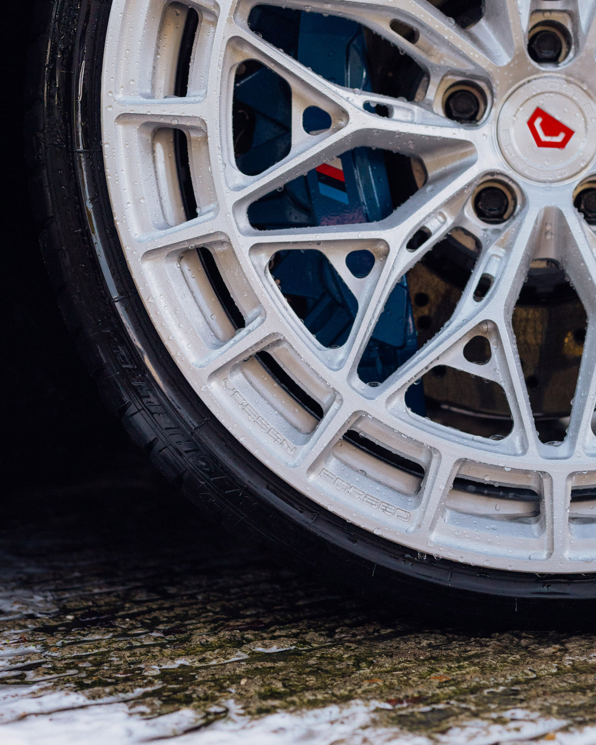 Close up of BMW alloys