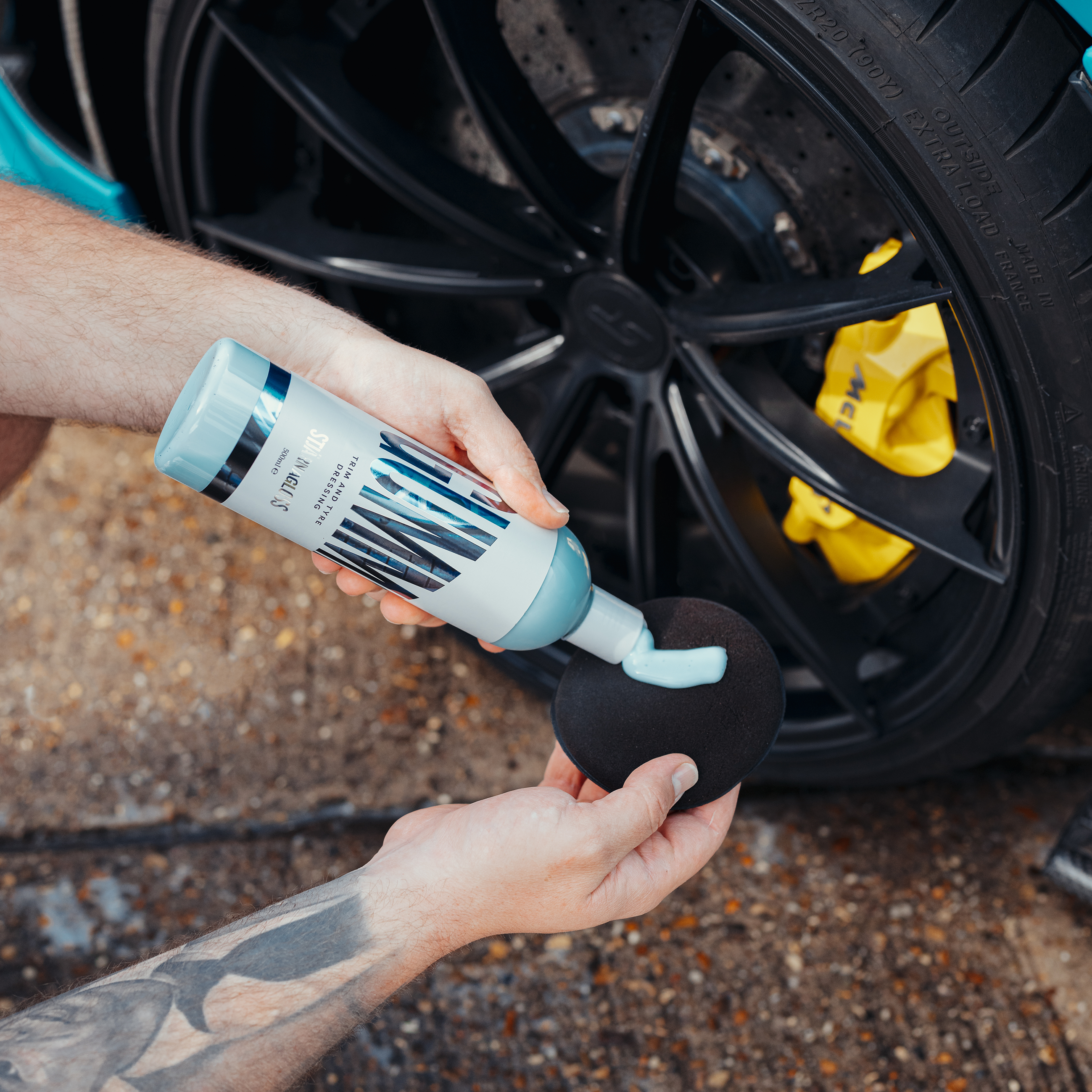 Gummi car detailing product