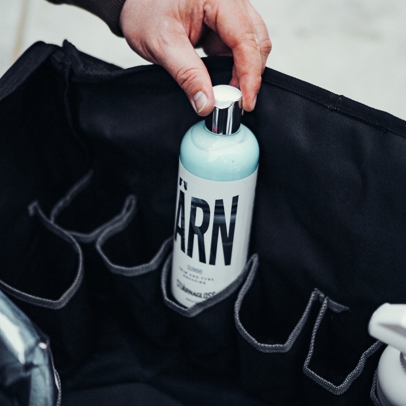 Kappsäck - Essential detailing holdall - Stjarnagloss