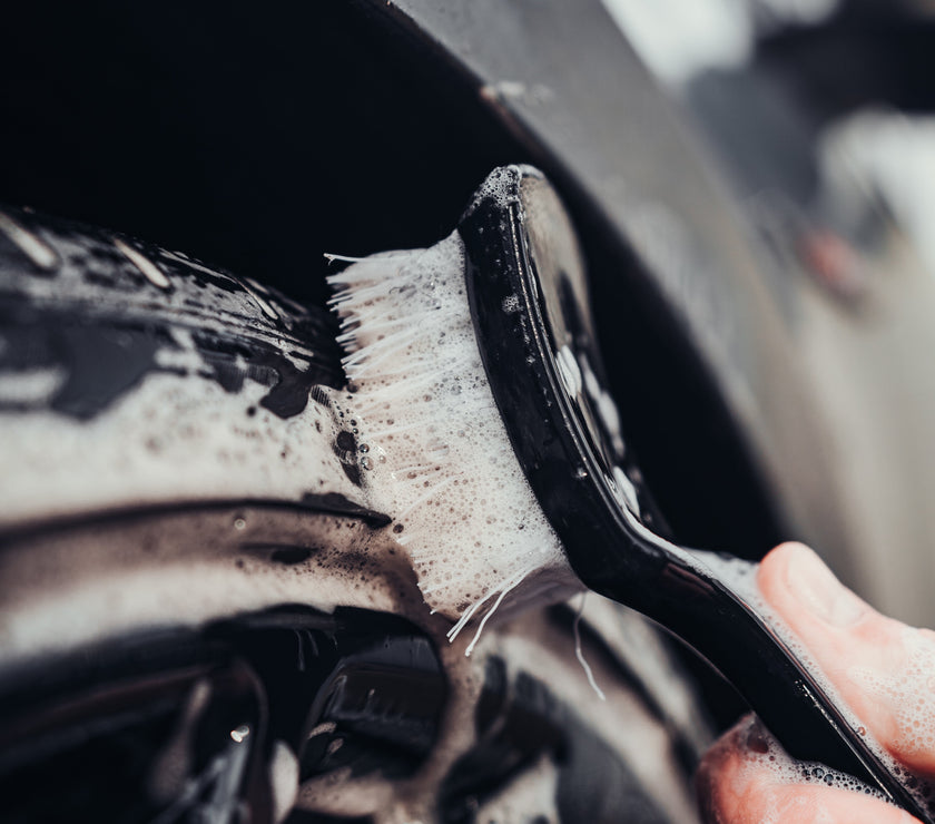 Skrubba - Tyre Brush